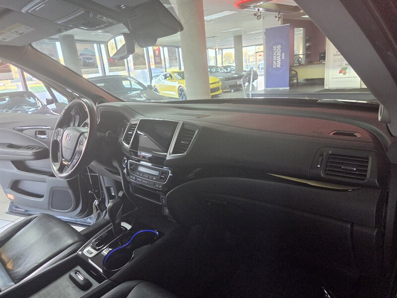 2018 Honda Ridgeline RTL-E - Photo 18 - Hamilton, OH 45015