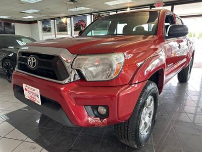 2013 Toyota Tacoma V6  4DR DOUBLE CAB 4X4   - Photo 2 - Hamilton, OH 45015