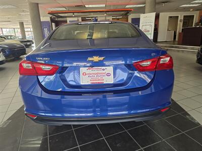 2023 Chevrolet Malibu LT 4DR SEDAN - Photo 5 - Hamilton, OH 45015