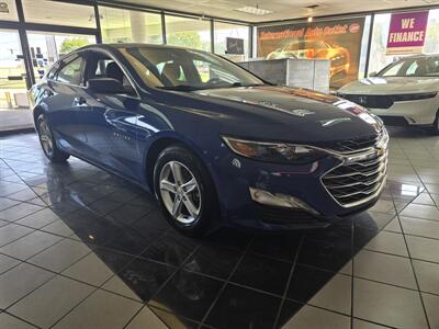 2023 Chevrolet Malibu LT 4DR SEDAN - Photo 3 - Hamilton, OH 45015