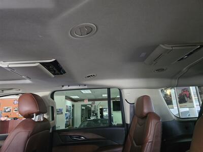 2016 Cadillac Escalade ESV Premium Collection 4DR SUV 4WD   - Photo 14 - Hamilton, OH 45015