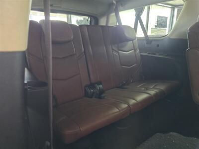 2016 Cadillac Escalade ESV Premium Collection 4DR SUV 4WD   - Photo 23 - Hamilton, OH 45015