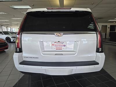 2016 Cadillac Escalade ESV Premium Collection 4DR SUV 4WD   - Photo 5 - Hamilton, OH 45015