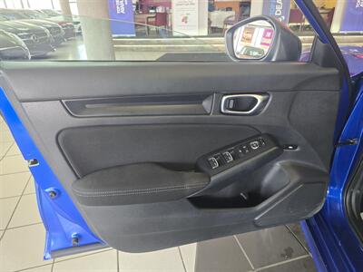2022 Honda Civic LX 4DR SEDAN - Photo 7 - Hamilton, OH 45015