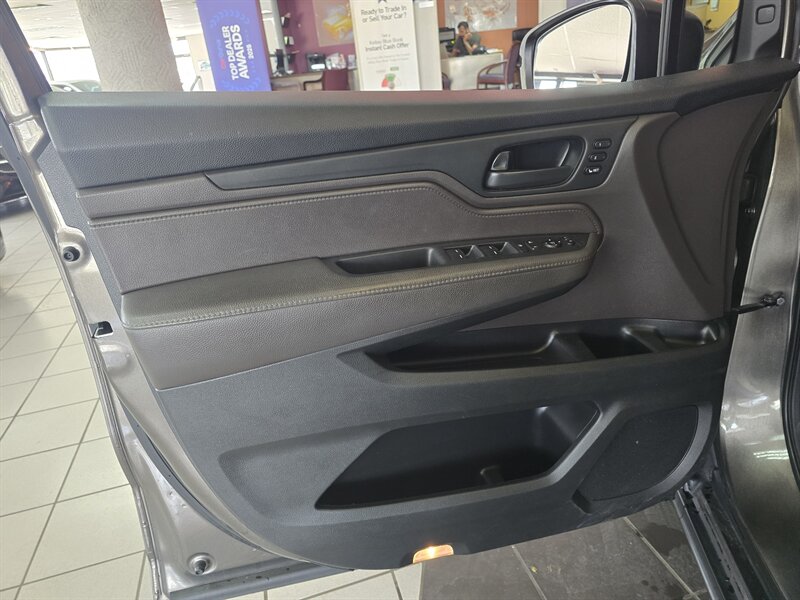 2018 Honda Odyssey EX-L 4DR MINI-VAN - Photo 7 - Hamilton, OH 45015