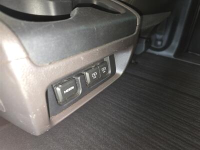 2018 Honda Odyssey EX-L 4DR MINI-VAN - Photo 12 - Hamilton, OH 45015