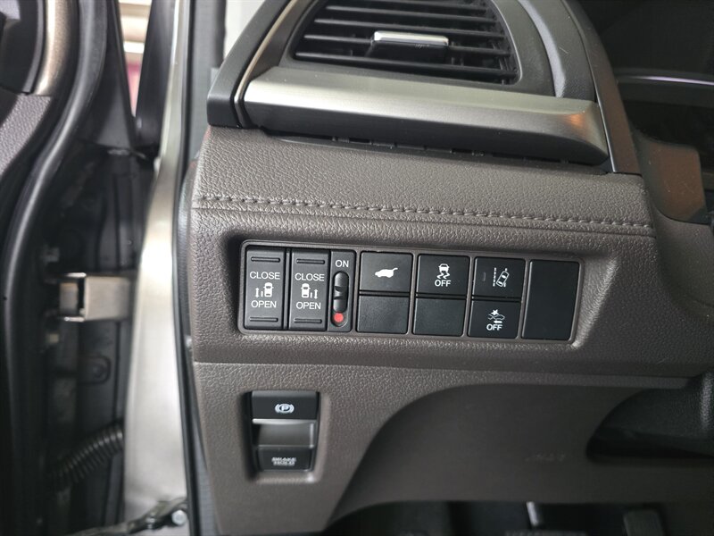2018 Honda Odyssey EX-L 4DR MINI-VAN - Photo 21 - Hamilton, OH 45015