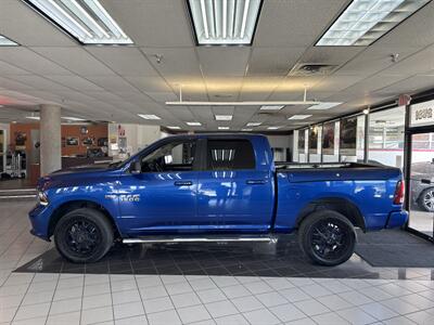 2017 RAM 1500 Sport   - Photo 2 - Hamilton, OH 45015