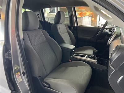2020 Toyota Tacoma SR5 V6   - Photo 25 - Hamilton, OH 45015