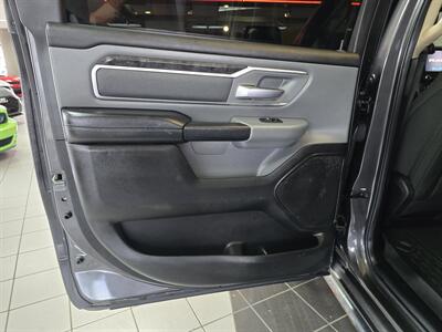 2019 RAM 1500 Big Horn   - Photo 10 - Hamilton, OH 45015