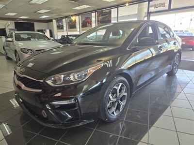 2021 Kia Forte LXS   - Photo 1 - Hamilton, OH 45015