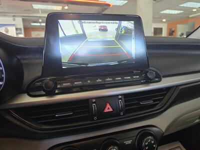 2021 Kia Forte LXS   - Photo 19 - Hamilton, OH 45015