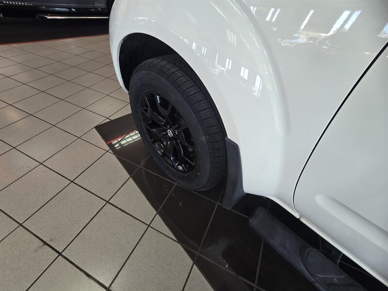 2020 Nissan Frontier SV 4DR CREW CAB - Photo 31 - Hamilton, OH 45015