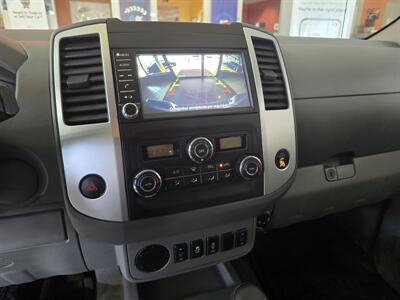 2020 Nissan Frontier SV 4DR CREW CAB - Photo 19 - Hamilton, OH 45015