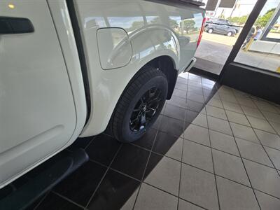 2020 Nissan Frontier SV 4DR CREW CAB - Photo 32 - Hamilton, OH 45015