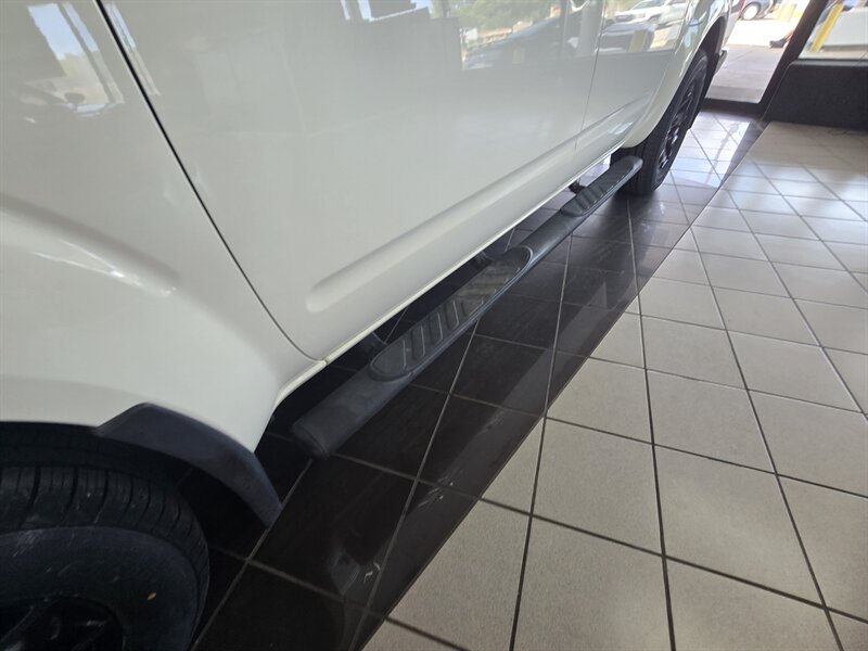 2020 Nissan Frontier SV 4DR CREW CAB - Photo 26 - Hamilton, OH 45015