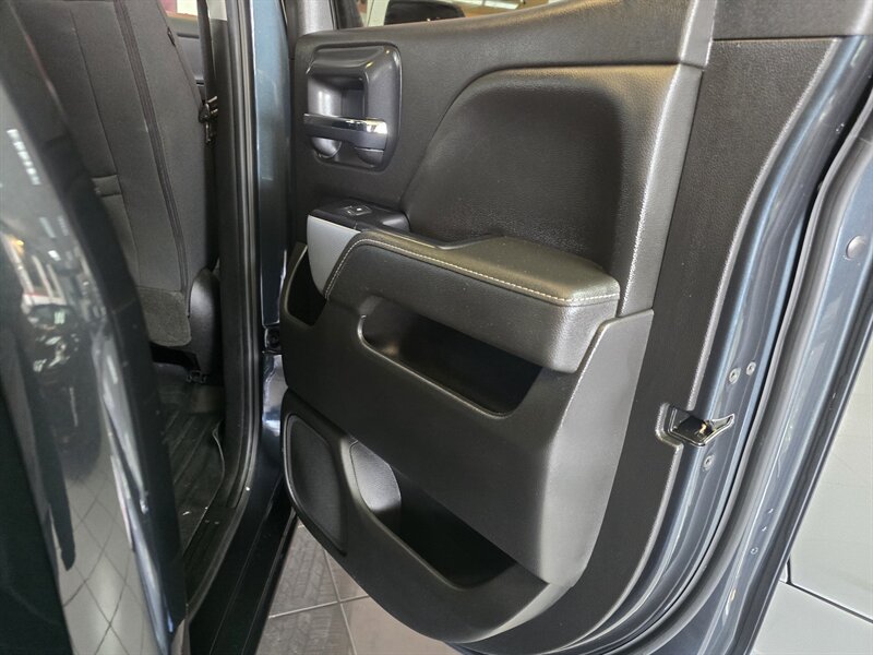 2019 Chevrolet Silverado 1500 LD LT EXTENDED CAB 4X4/V8 - Photo 17 - Hamilton, OH 45015