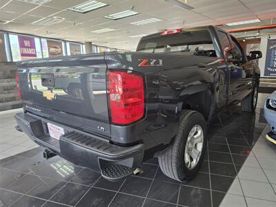 2019 Chevrolet Silverado 1500 LD LT EXTENDED CAB 4X4/V8 - Photo 4 - Hamilton, OH 45015