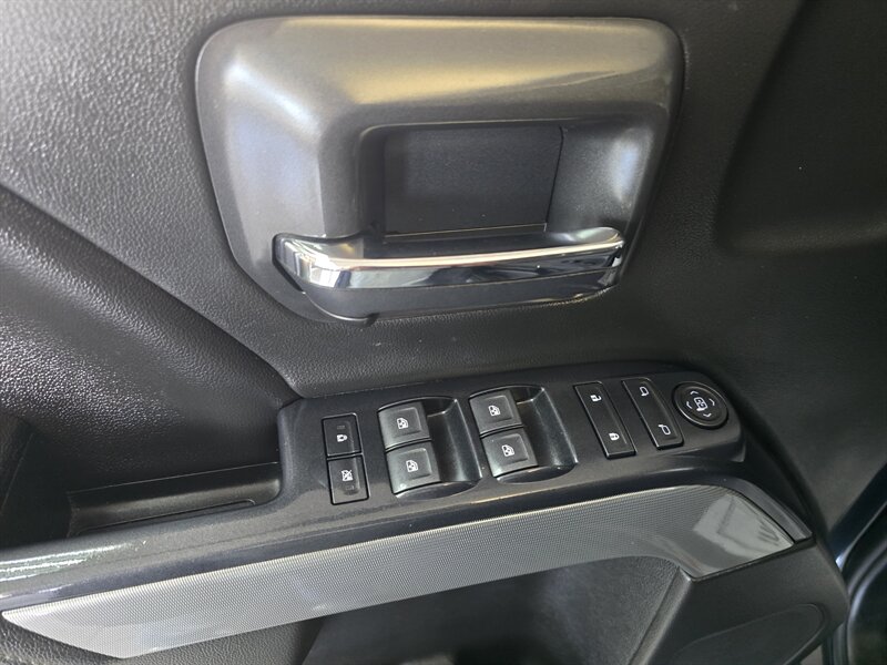 2019 Chevrolet Silverado 1500 LD LT EXTENDED CAB 4X4/V8 - Photo 20 - Hamilton, OH 45015