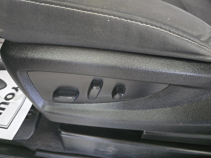 2019 Chevrolet Silverado 1500 LD LT EXTENDED CAB 4X4/V8 - Photo 29 - Hamilton, OH 45015