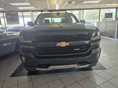 2019 Chevrolet Silverado 1500 LD LT EXTENDED CAB 4X4/V8 - Photo 2 - Hamilton, OH 45015