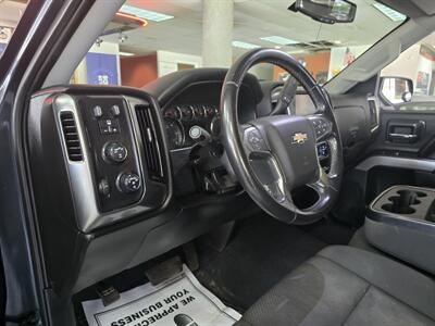 2019 Chevrolet Silverado 1500 LD LT EXTENDED CAB 4X4/V8 - Photo 15 - Hamilton, OH 45015