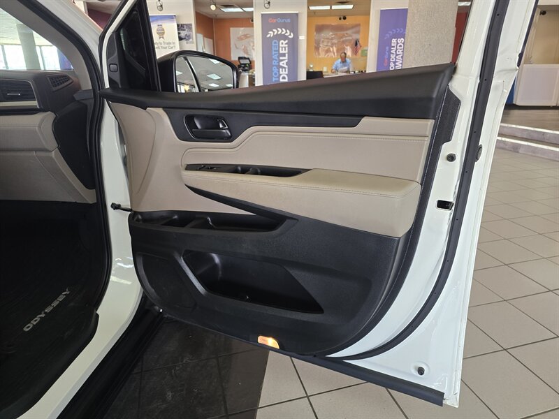 2018 Honda Odyssey EX-L - Photo 12 - Hamilton, OH 45015