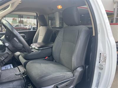 2020 RAM 3500 Tradesman 2DR REGULAR CAB/HEMI/CHASSIS   - Photo 9 - Hamilton, OH 45015