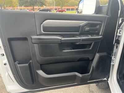 2020 RAM 3500 Tradesman 2DR REGULAR CAB/HEMI/CHASSIS   - Photo 14 - Hamilton, OH 45015