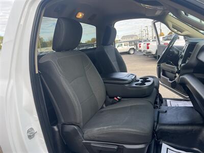 2020 RAM 3500 Tradesman 2DR REGULAR CAB/HEMI/CHASSIS   - Photo 16 - Hamilton, OH 45015