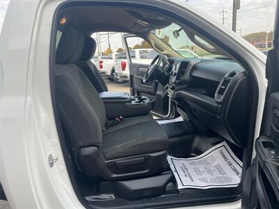 2020 RAM 3500 Tradesman 2DR REGULAR CAB/HEMI/CHASSIS   - Photo 15 - Hamilton, OH 45015