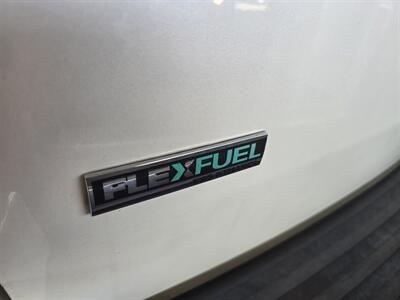 2010 Cadillac Escalade ESV Premium Luxury 4DR SUV AWD   - Photo 32 - Hamilton, OH 45015