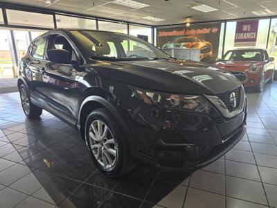 2021 Nissan Rogue SPORT S 4DR CROSSOVER AWD   - Photo 3 - Hamilton, OH 45015
