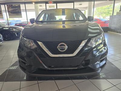 2021 Nissan Rogue SPORT S 4DR CROSSOVER AWD   - Photo 2 - Hamilton, OH 45015