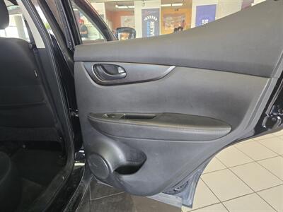2021 Nissan Rogue SPORT S 4DR CROSSOVER AWD   - Photo 15 - Hamilton, OH 45015