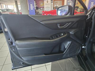 2021 Subaru Outback Premium 4DR CROSSOVER AWD   - Photo 7 - Hamilton, OH 45015