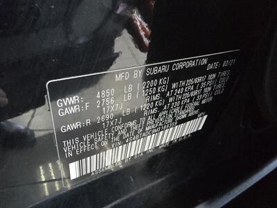 2021 Subaru Outback Premium 4DR CROSSOVER AWD   - Photo 36 - Hamilton, OH 45015