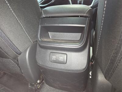 2021 Subaru Outback Premium 4DR CROSSOVER AWD   - Photo 17 - Hamilton, OH 45015