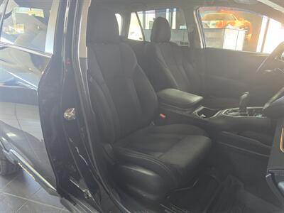 2021 Subaru Outback Premium 4DR CROSSOVER AWD   - Photo 14 - Hamilton, OH 45015