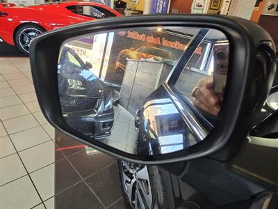 2021 Subaru Outback Premium 4DR CROSSOVER AWD   - Photo 30 - Hamilton, OH 45015