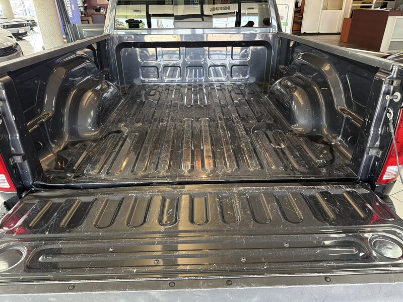 2018 RAM 1500 Big Horn/QUAD CAB/4X4 - Photo 20 - Hamilton, OH 45015