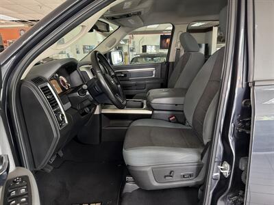 2018 RAM 1500 Big Horn/QUAD CAB/4X4 - Photo 9 - Hamilton, OH 45015