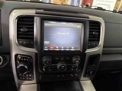 2018 RAM 1500 Big Horn/QUAD CAB/4X4 - Photo 10 - Hamilton, OH 45015