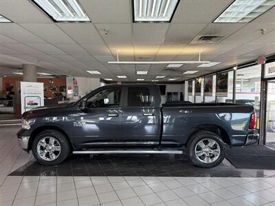 2018 RAM 1500 Big Horn/QUAD CAB/4X4 - Photo 2 - Hamilton, OH 45015