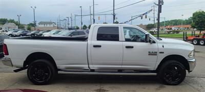 2015 RAM 3500 Tradesman 4DR CREW CAB 4X4   - Photo 5 - Hamilton, OH 45015