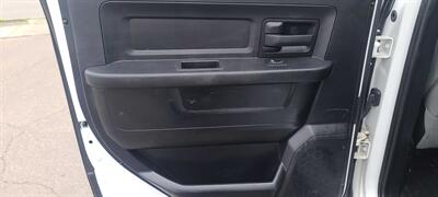 2015 RAM 3500 Tradesman 4DR CREW CAB 4X4   - Photo 27 - Hamilton, OH 45015