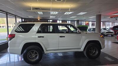2011 Toyota 4Runner Limited 4DR SUV 4X4 - Photo 5 - Hamilton, OH 45015