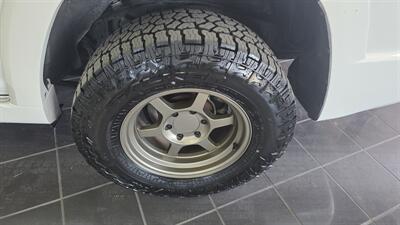 2011 Toyota 4Runner Limited 4DR SUV 4X4 - Photo 36 - Hamilton, OH 45015