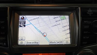 2011 Toyota 4Runner Limited 4DR SUV 4X4 - Photo 16 - Hamilton, OH 45015