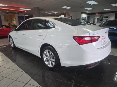 2024 Chevrolet Malibu LT   - Photo 6 - Hamilton, OH 45015
